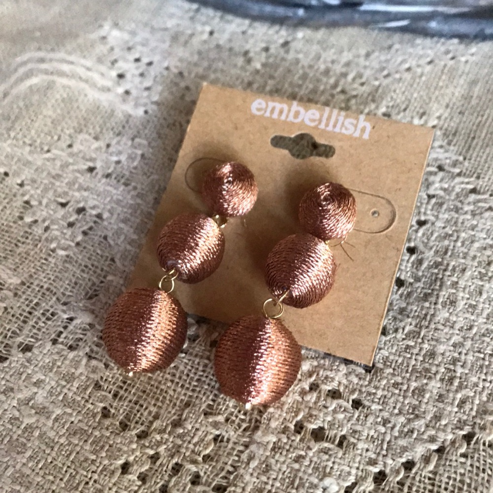 NEW embellish boutique copper fiber earrings